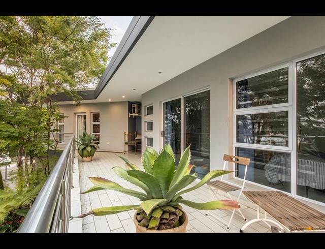 5 BEDROOM HOUSE FOR SALE IN HOMES HAVEN